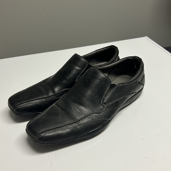 3 pairs of Casual dress shoes and dress shoes bundle - Picture 8 of 9